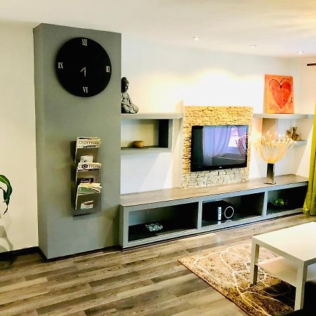 Zuzu'S Home Risnov Bagian luar foto